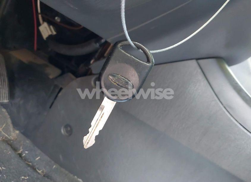 Photo 11 of 2007 Ford Escape XLS/XLS MANUAL (VIN 1FMCU92ZX7KA59665)