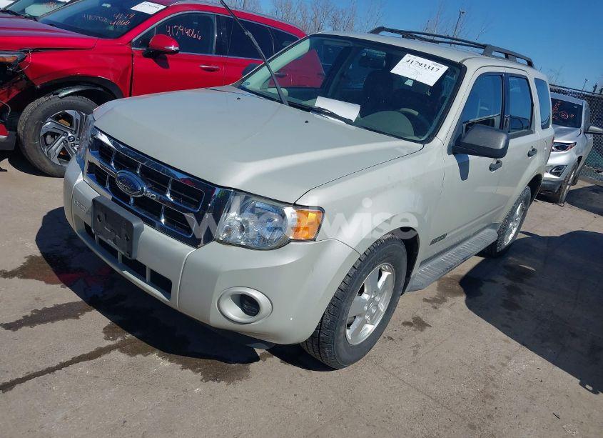 Photo 2 of 2008 Ford Escape XLS (VIN 1FMCU92ZX8KC32439)