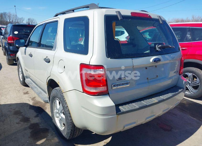 Photo 3 of 2008 Ford Escape XLS (VIN 1FMCU92ZX8KC32439)