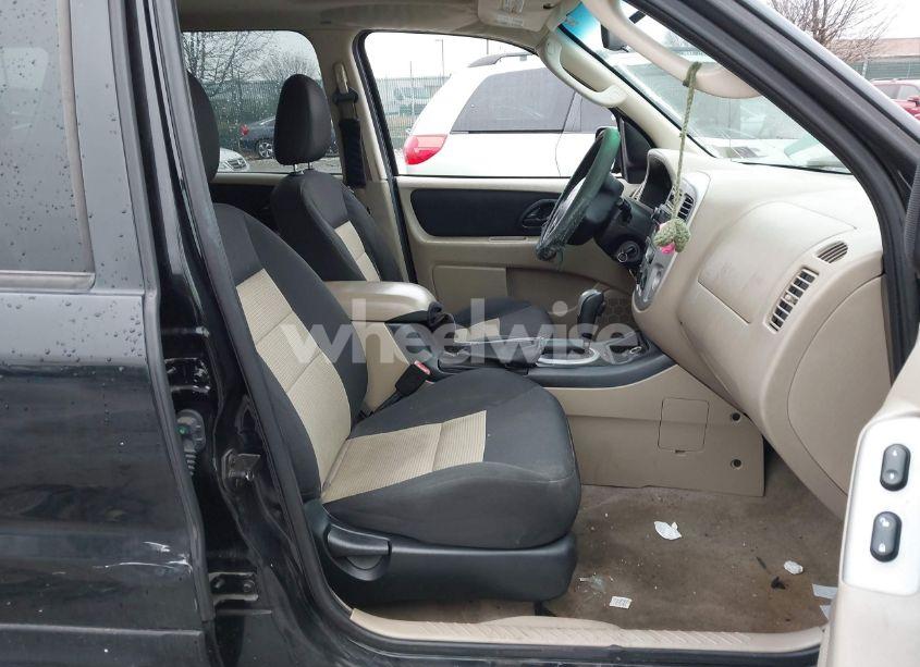 Photo 5 of 2007 Ford Escape XLT/XLT SPORT (VIN 1FMCU93107KA97933)