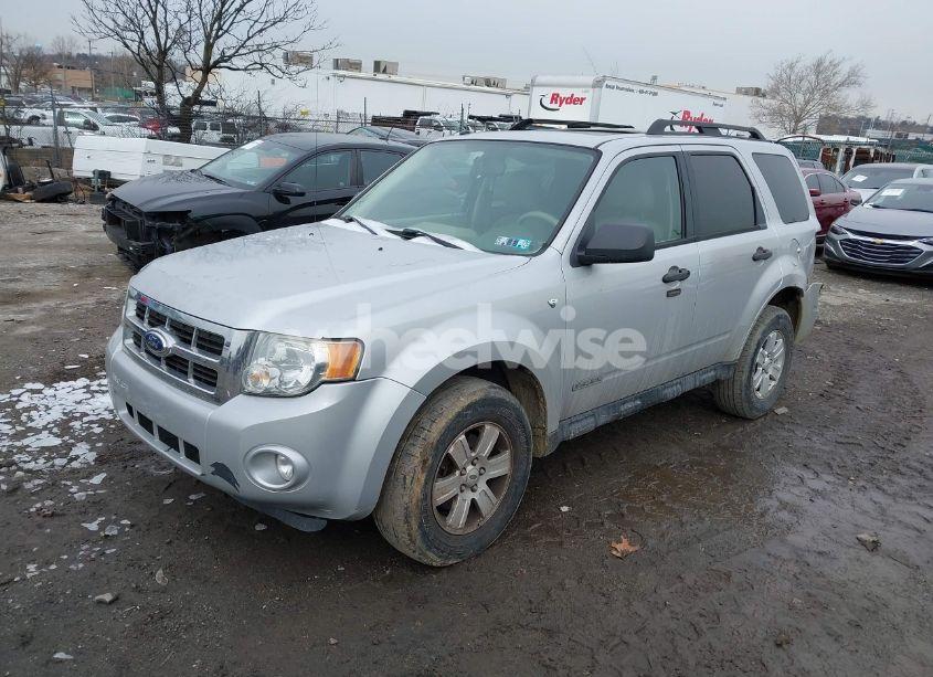 Photo 2 of 2008 Ford Escape XLT (VIN 1FMCU93108KA76906)