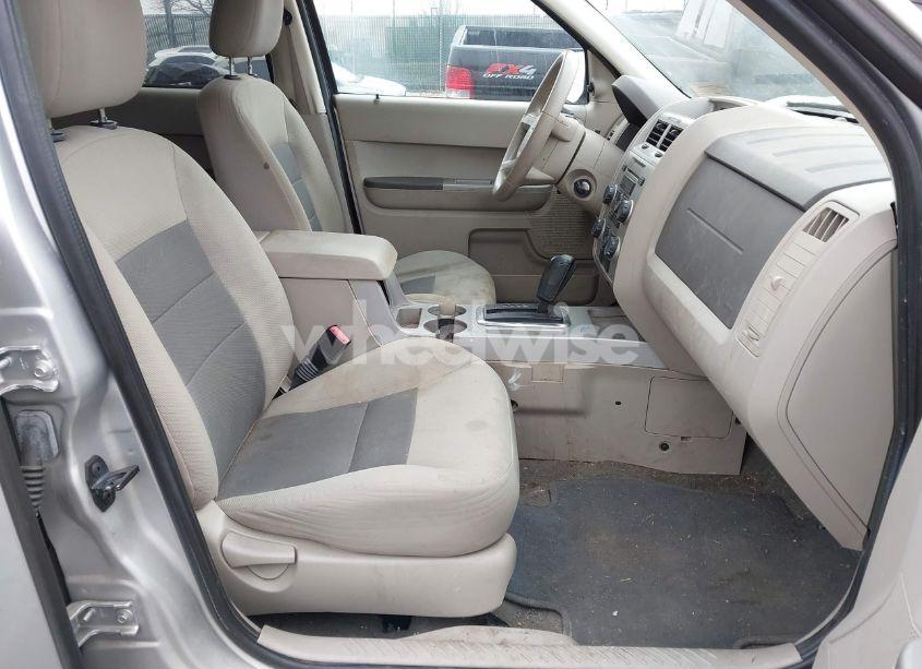 Photo 5 of 2008 Ford Escape XLT (VIN 1FMCU93108KA76906)