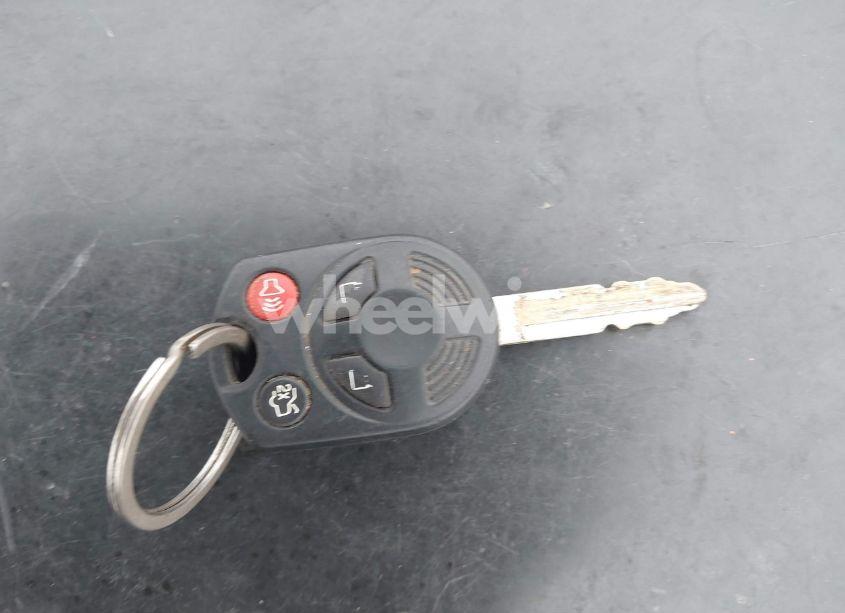 Photo 11 of 2008 Ford Escape XLT (VIN 1FMCU93108KB75838)