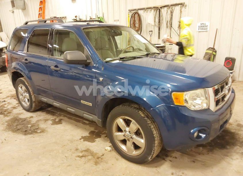 2008 Ford Escape XLT (VIN 1FMCU93108KB85267) main photo