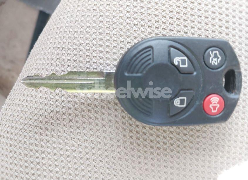 Photo 11 of 2008 Ford Escape XLT (VIN 1FMCU93108KB89660)