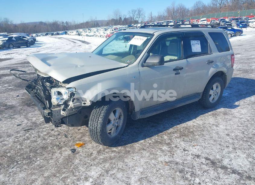 Photo 2 of 2008 Ford Escape XLT (VIN 1FMCU93108KC09941)