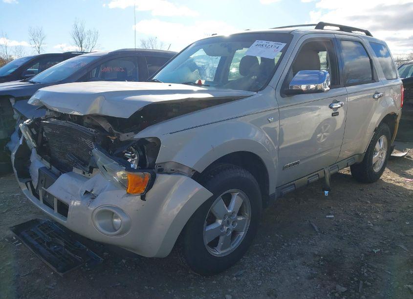 Photo 2 of 2008 Ford Escape XLT (VIN 1FMCU93108KC65569)