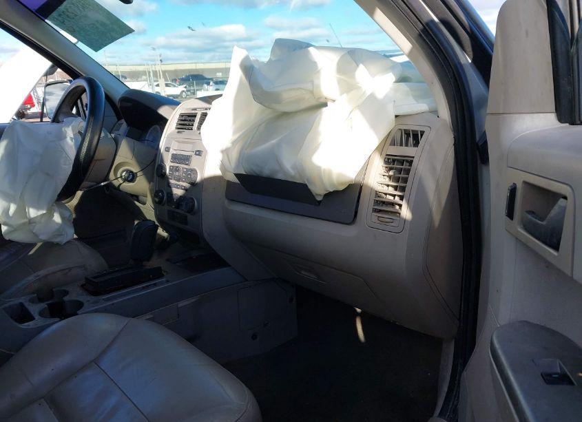 Photo 5 of 2008 Ford Escape XLT (VIN 1FMCU93108KC65569)