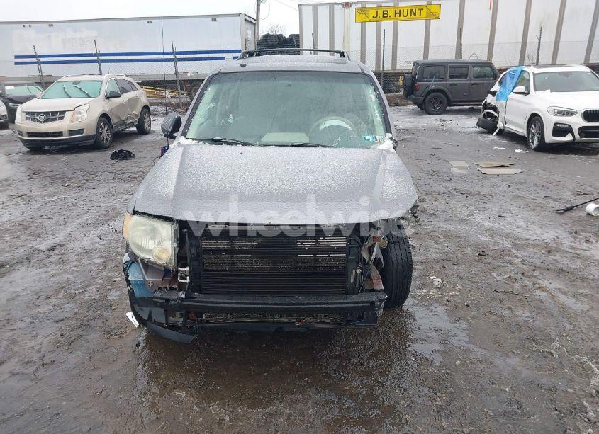 Photo 13 of 2008 Ford Escape XLT (VIN 1FMCU93108KC93341)