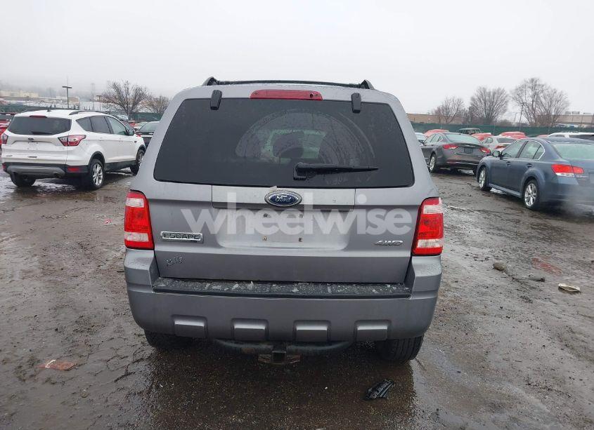 Photo 17 of 2008 Ford Escape XLT (VIN 1FMCU93108KC93341)