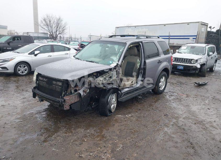 Photo 6 of 2008 Ford Escape XLT (VIN 1FMCU93108KC93341)