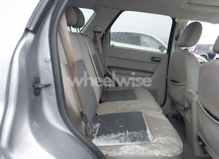 Photo 8 of 2008 Ford Escape XLT (VIN 1FMCU93108KC93341)