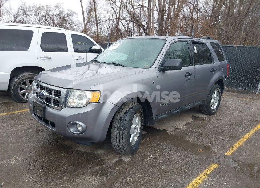 Photo 2 of 2008 Ford Escape XLT (VIN 1FMCU93108KD50685)