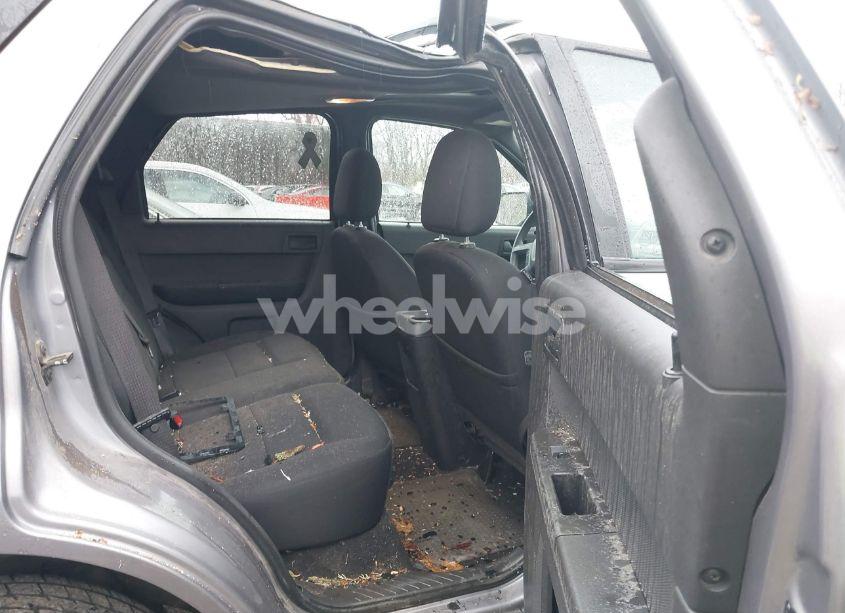 Photo 8 of 2008 Ford Escape XLT (VIN 1FMCU93108KD50685)