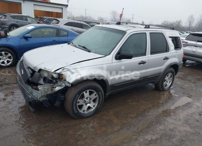 Photo 2 of 2005 Ford Escape XLT (VIN 1FMCU93115KA65117)