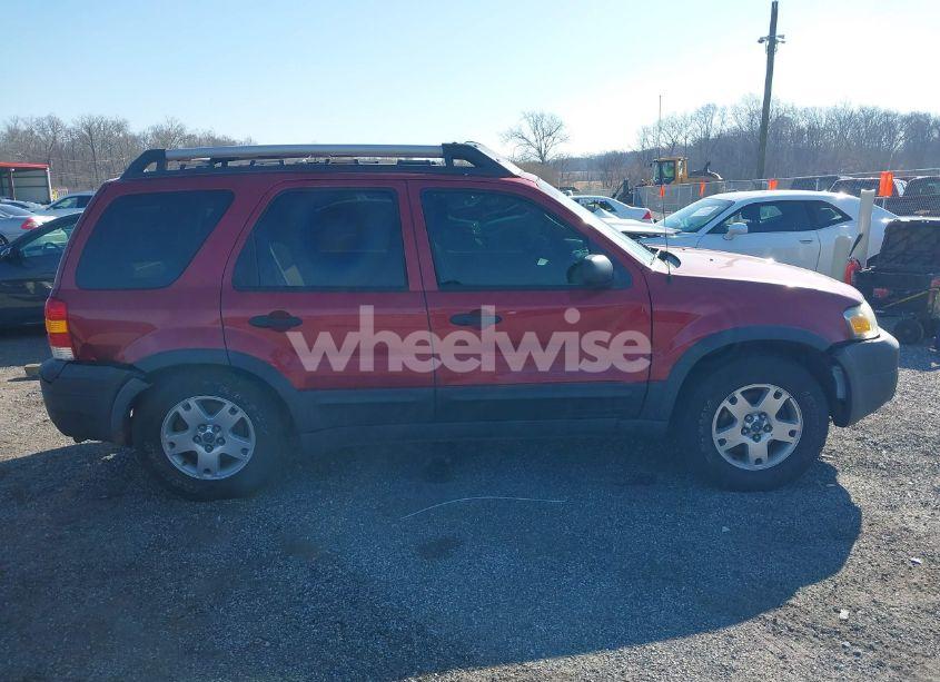 Photo 13 of 2005 Ford Escape XLT (VIN 1FMCU93115KB29320)