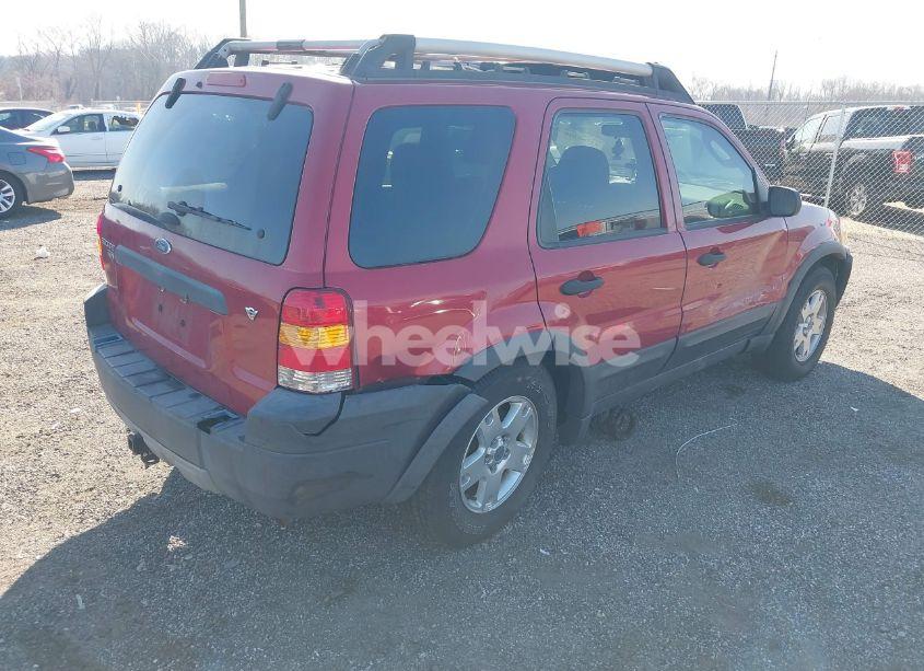 Photo 4 of 2005 Ford Escape XLT (VIN 1FMCU93115KB29320)