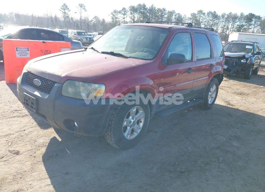 Photo 2 of 2005 Ford Escape XLT (VIN 1FMCU93115KB85547)