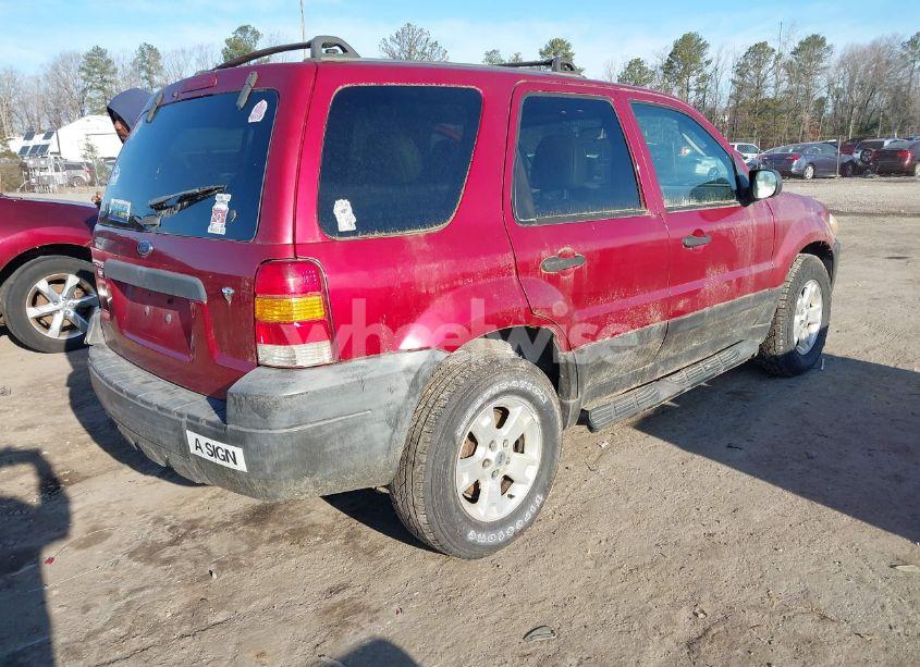 Photo 4 of 2005 Ford Escape XLT (VIN 1FMCU93115KB85547)