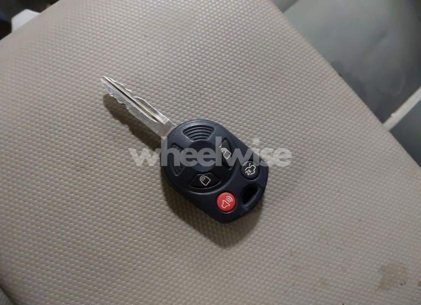 Photo 11 of 2008 Ford Escape XLT (VIN 1FMCU93118KA82164)