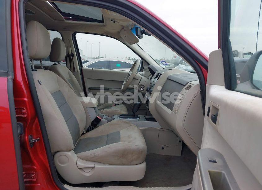 Photo 5 of 2008 Ford Escape XLT (VIN 1FMCU93118KB59096)