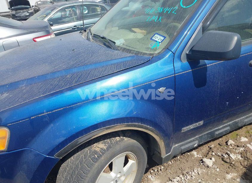 Photo 6 of 2008 Ford Escape XLT (VIN 1FMCU93118KE59981)