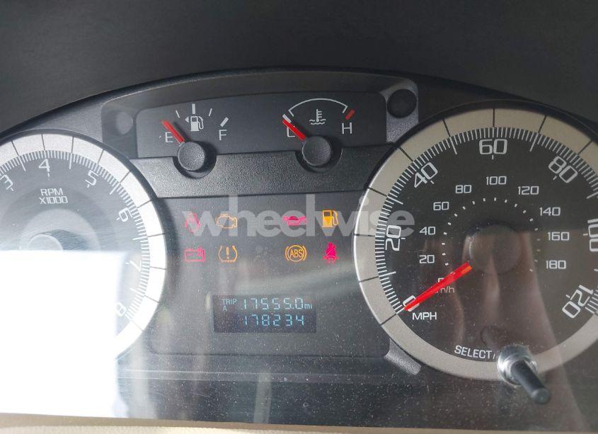 Photo 7 of 2008 Ford Escape XLT (VIN 1FMCU93118KE59981)