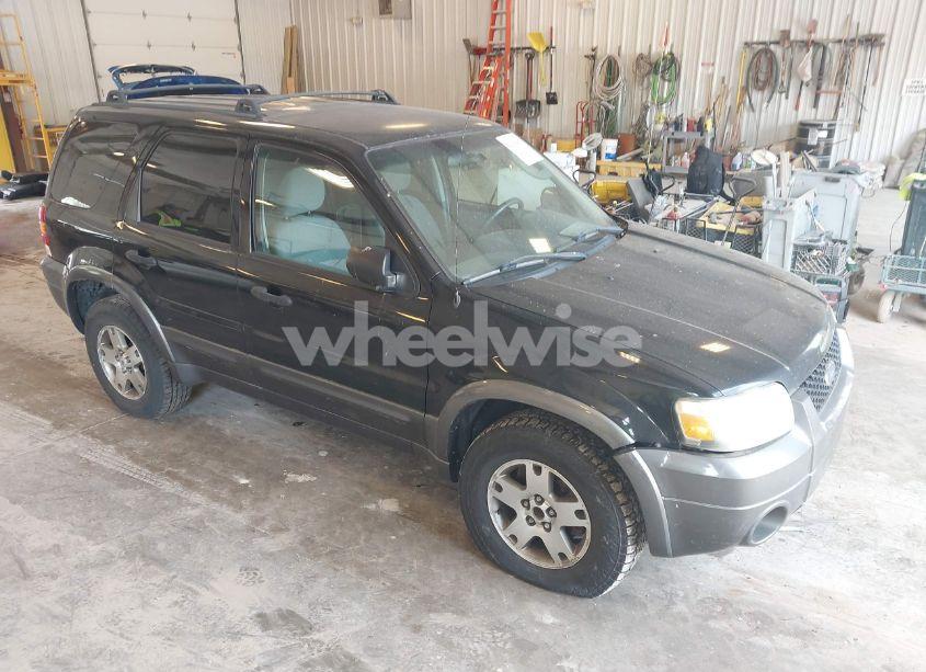 2005 Ford Escape XLT (VIN 1FMCU93125KA89457) main photo