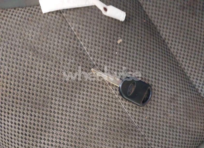 Photo 11 of 2005 Ford Escape XLT (VIN 1FMCU93125KA89457)