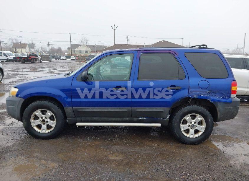 Photo 14 of 2005 Ford Escape XLT (VIN 1FMCU93125KB07004)