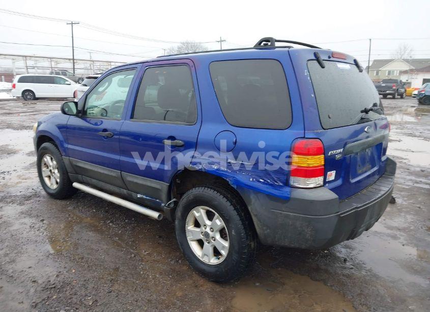 Photo 3 of 2005 Ford Escape XLT (VIN 1FMCU93125KB07004)