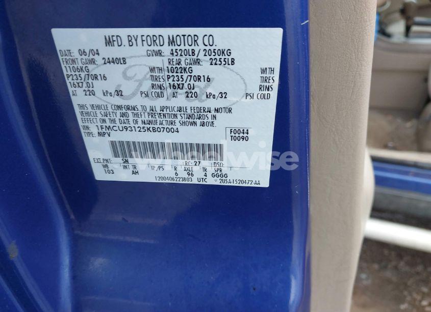 Photo 9 of 2005 Ford Escape XLT (VIN 1FMCU93125KB07004)