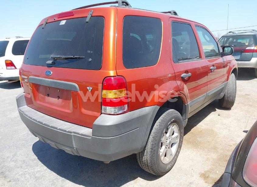 Photo 4 of 2006 Ford Escape XLT/XLT SPORT (VIN 1FMCU93126KD09603)