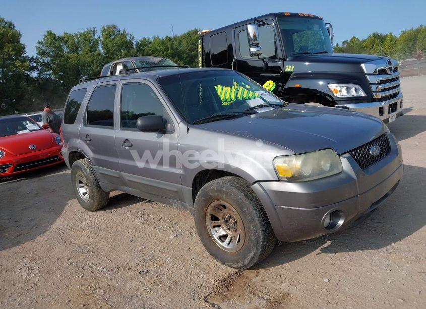 2007 Ford Escape XLT/XLT SPORT (VIN 1FMCU93127KB06325) main photo