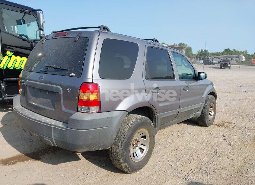 Photo 4 of 2007 Ford Escape XLT/XLT SPORT (VIN 1FMCU93127KB06325)