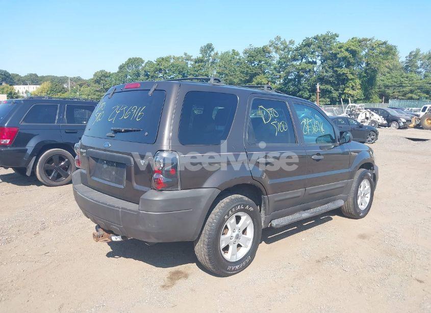 Photo 4 of 2007 Ford Escape XLT/XLT SPORT (VIN 1FMCU93127KB35579)