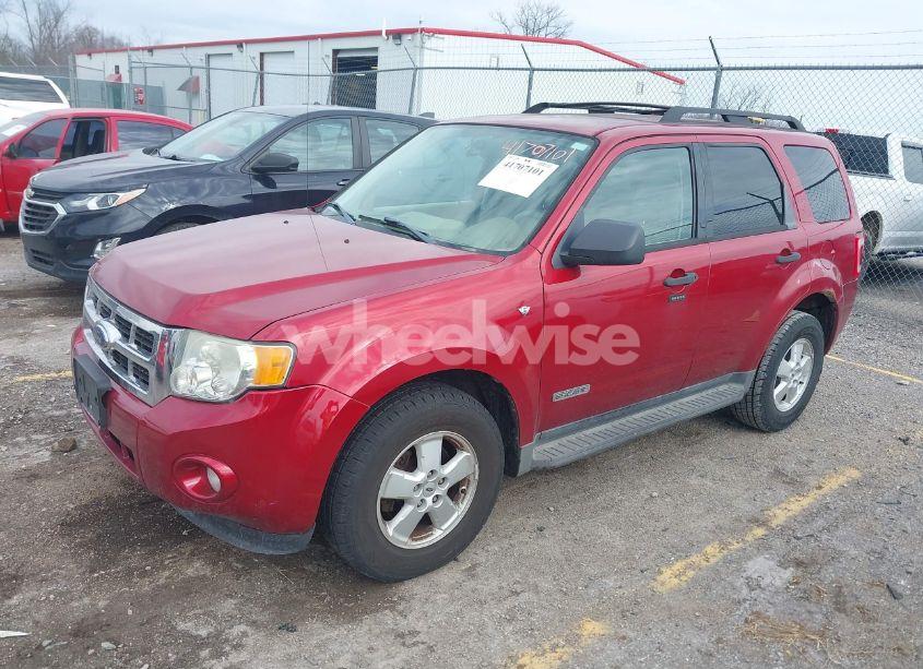 Photo 2 of 2008 Ford Escape XLT (VIN 1FMCU93128KA27142)