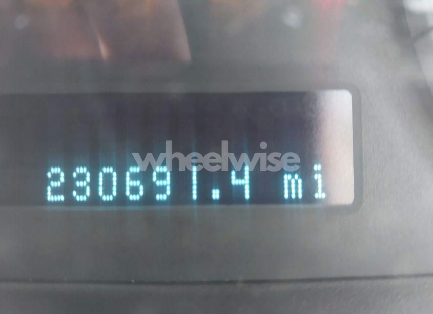 Photo 16 of 2008 Ford Escape XLT (VIN 1FMCU93128KA42725)