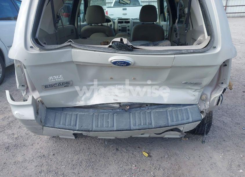 Photo 6 of 2008 Ford Escape XLT (VIN 1FMCU93128KA42725)
