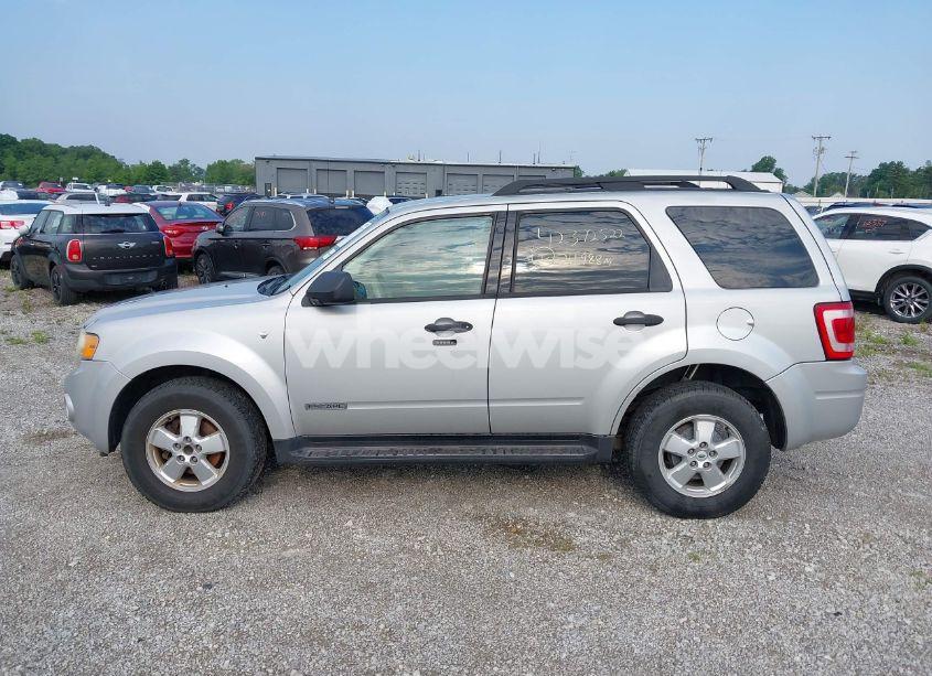 Photo 14 of 2008 Ford Escape XLT (VIN 1FMCU93128KC01646)