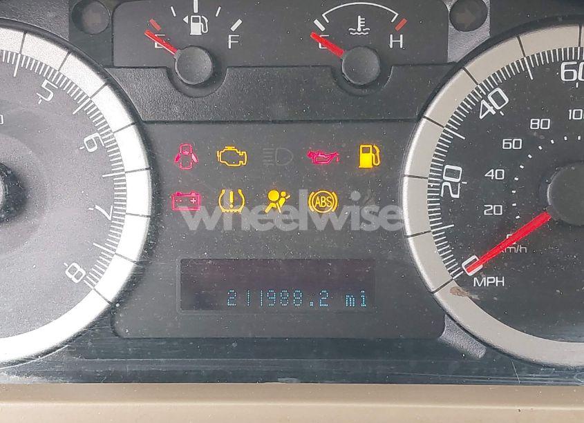 Photo 15 of 2008 Ford Escape XLT (VIN 1FMCU93128KC01646)