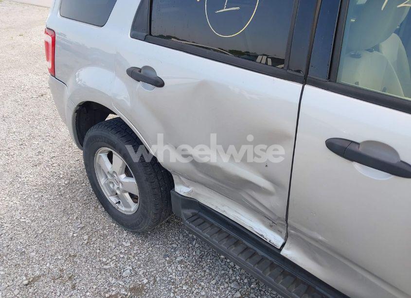 Photo 6 of 2008 Ford Escape XLT (VIN 1FMCU93128KC01646)