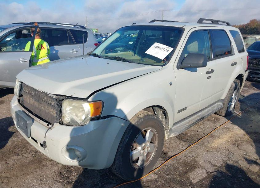 Photo 2 of 2008 Ford Escape XLT (VIN 1FMCU93128KC40026)