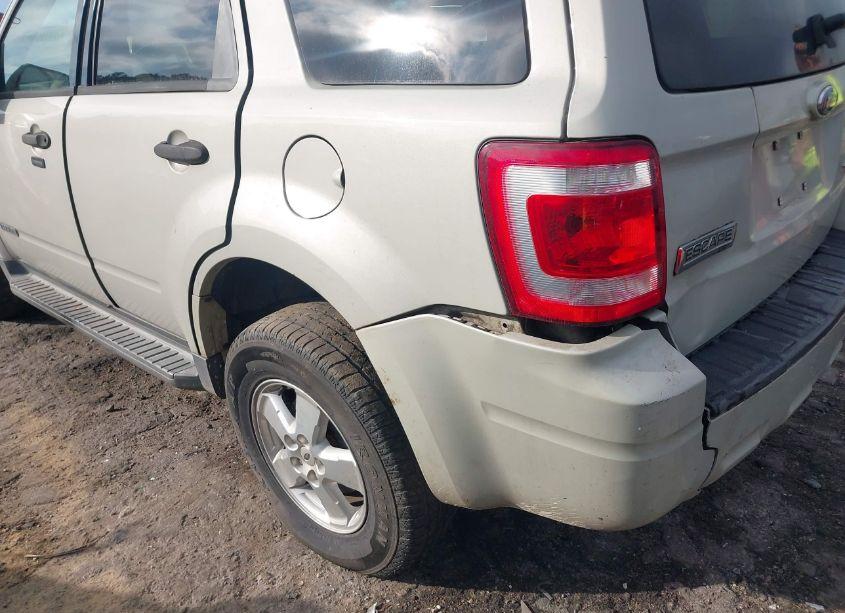 Photo 6 of 2008 Ford Escape XLT (VIN 1FMCU93128KC40026)