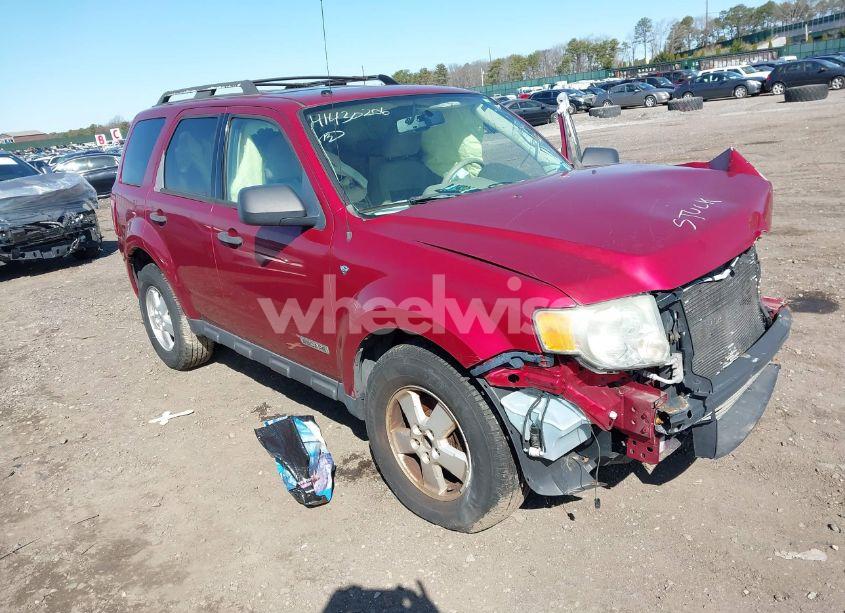 2008 Ford Escape XLT (VIN 1FMCU93128KC67811) main photo