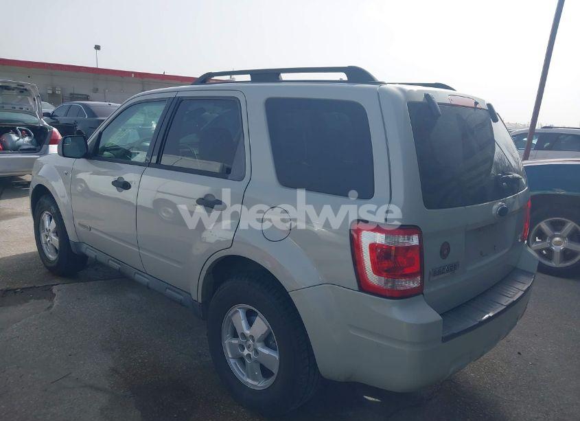 Photo 3 of 2008 Ford Escape XLT (VIN 1FMCU93128KD40692)