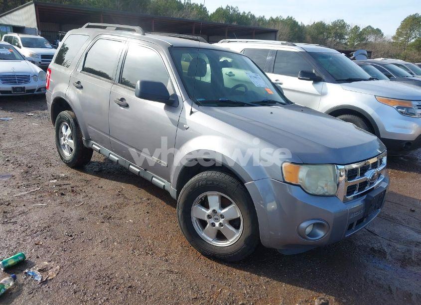 2008 Ford Escape XLT (VIN 1FMCU93128KE29422) main photo