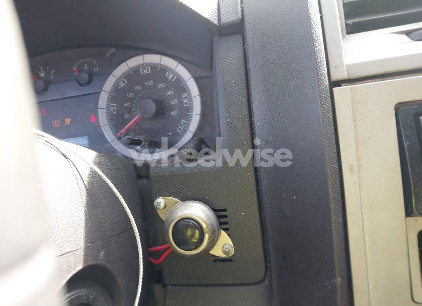 Photo 12 of 2008 Ford Escape XLT (VIN 1FMCU93128KE29422)