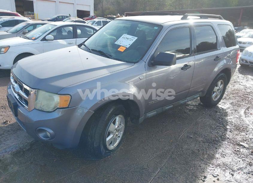 Photo 2 of 2008 Ford Escape XLT (VIN 1FMCU93128KE29422)