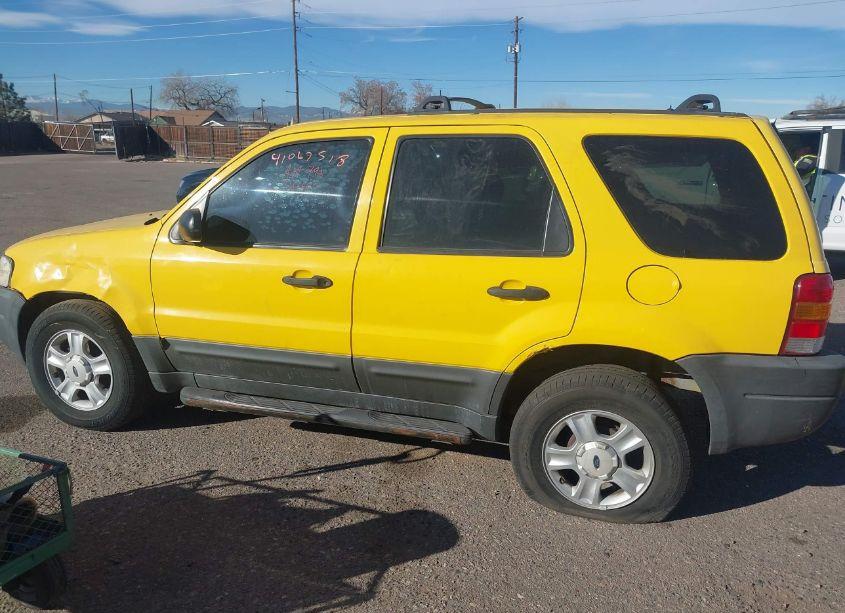 Photo 12 of 2003 Ford Escape XLT (VIN 1FMCU93133KA24792)